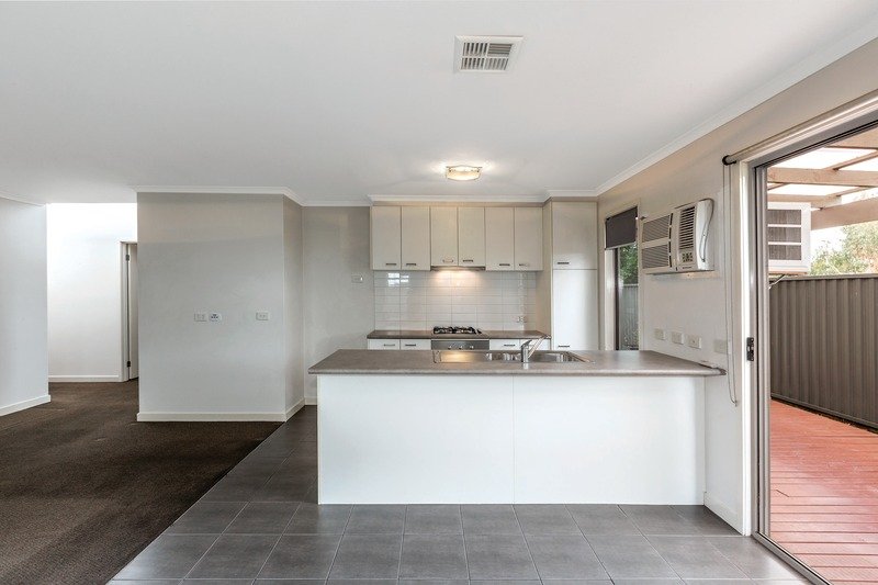 Gallery: 8 Latitude Court