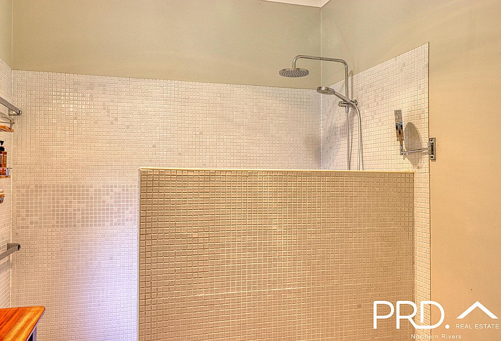 8 Laurie Place CASINO 9