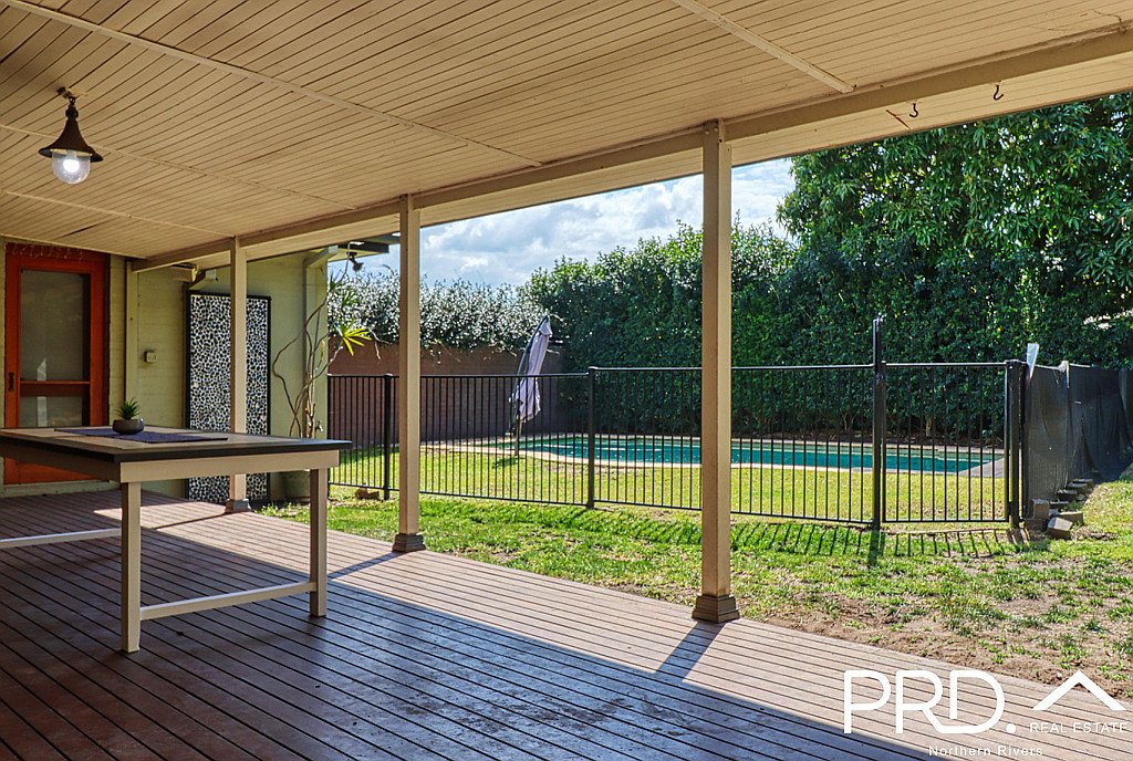 8 Laurie Place CASINO 19