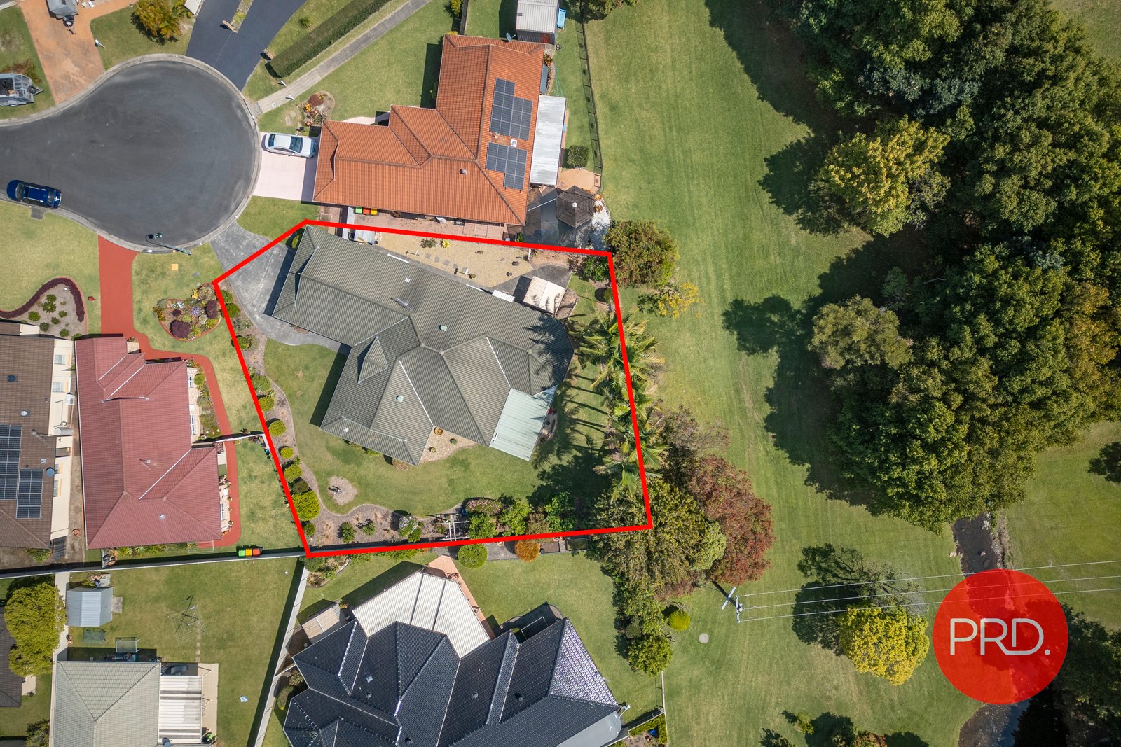 8 Leander Close COFFS HARBOUR 2