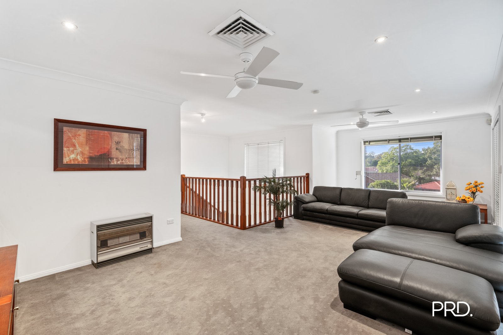 8 Lessing Street EMERTON 6