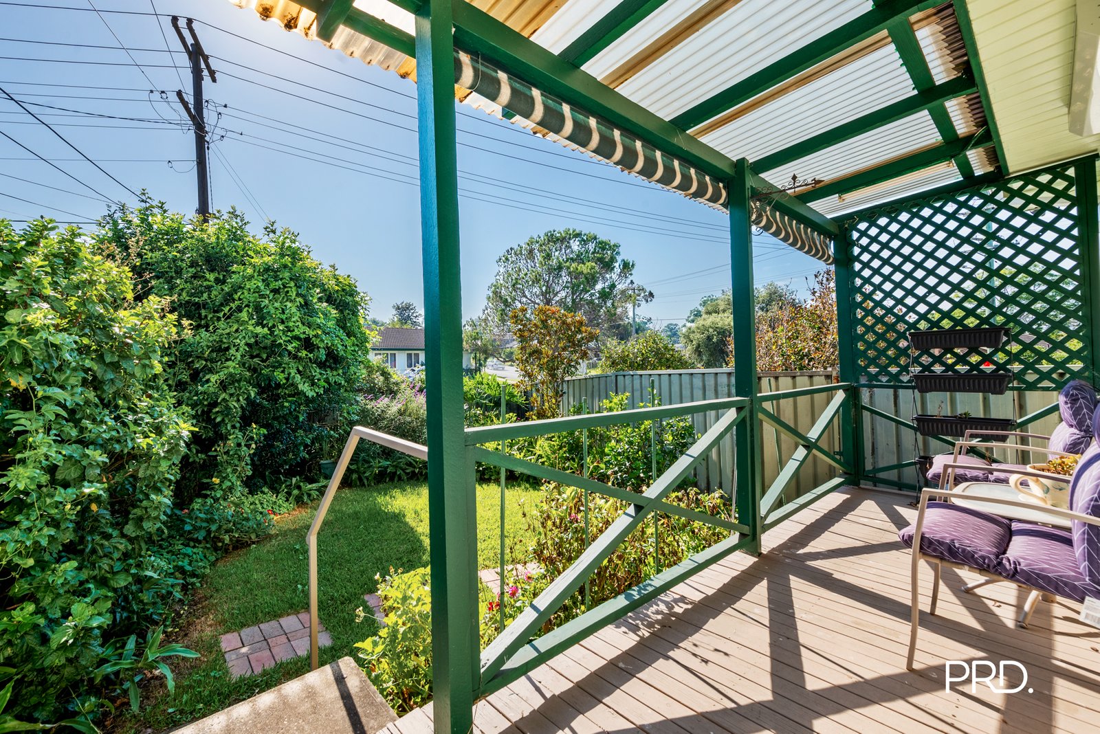8 Lessing Street EMERTON 13