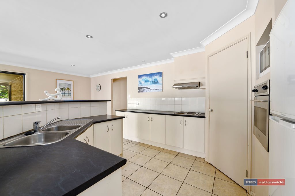 8 Letitia Place BONVILLE 4
