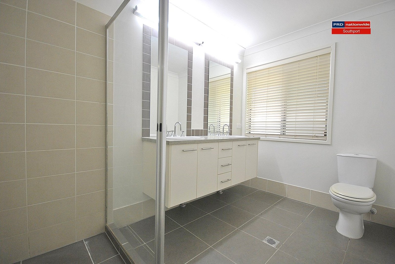 8 Lillypilly Court HELENSVALE 11