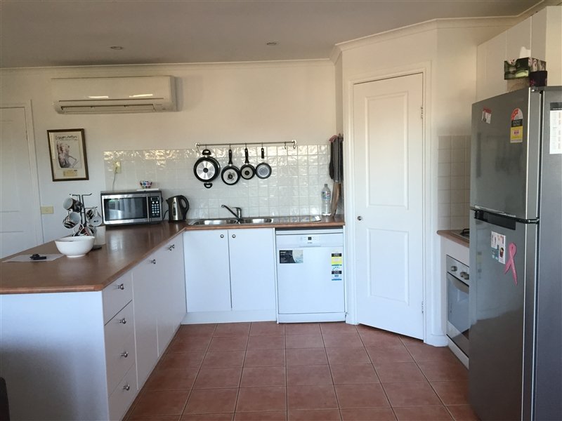 8 Lincoln Place BENDIGO 2