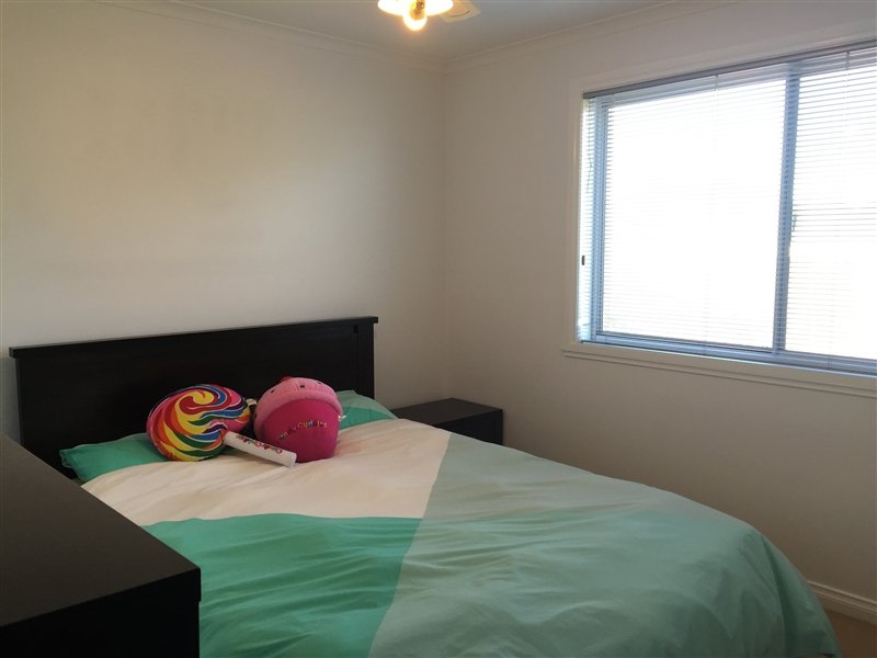 8 Lincoln Place BENDIGO 5