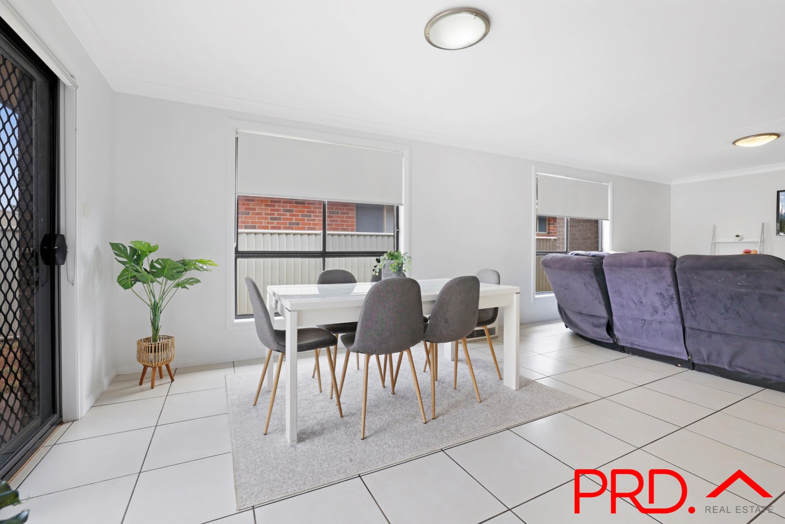 8 Lindsay Road TAMWORTH 5