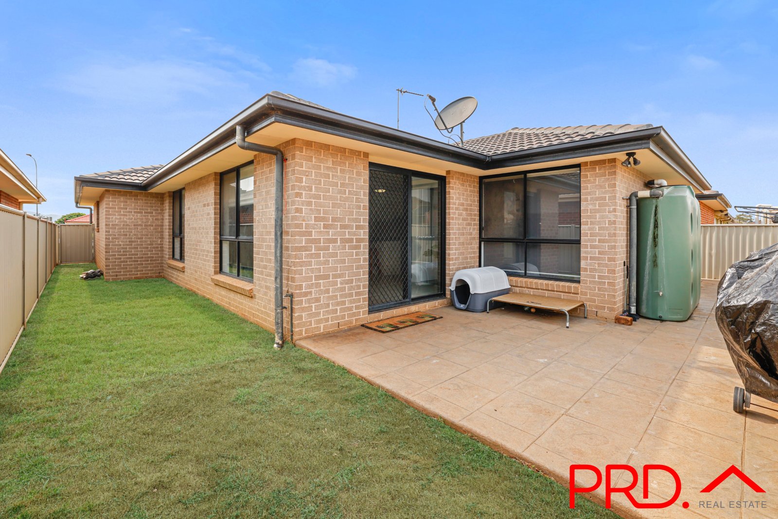 8 Lindsay Road TAMWORTH 20