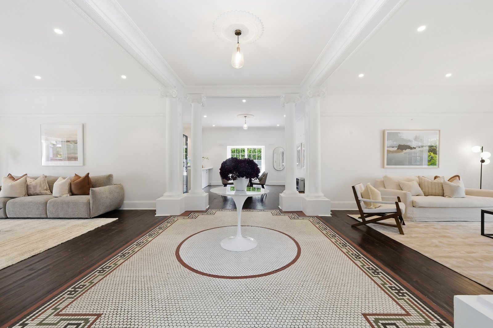 8 Loch Maree Crescent CONNELLS POINT 2