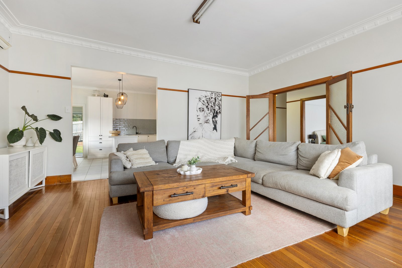 Gallery: 8 Lofven Street