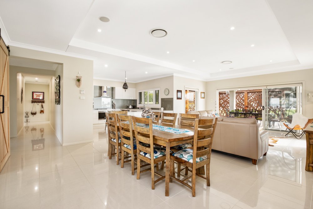 8 Lomandra Place WINDELLA 16