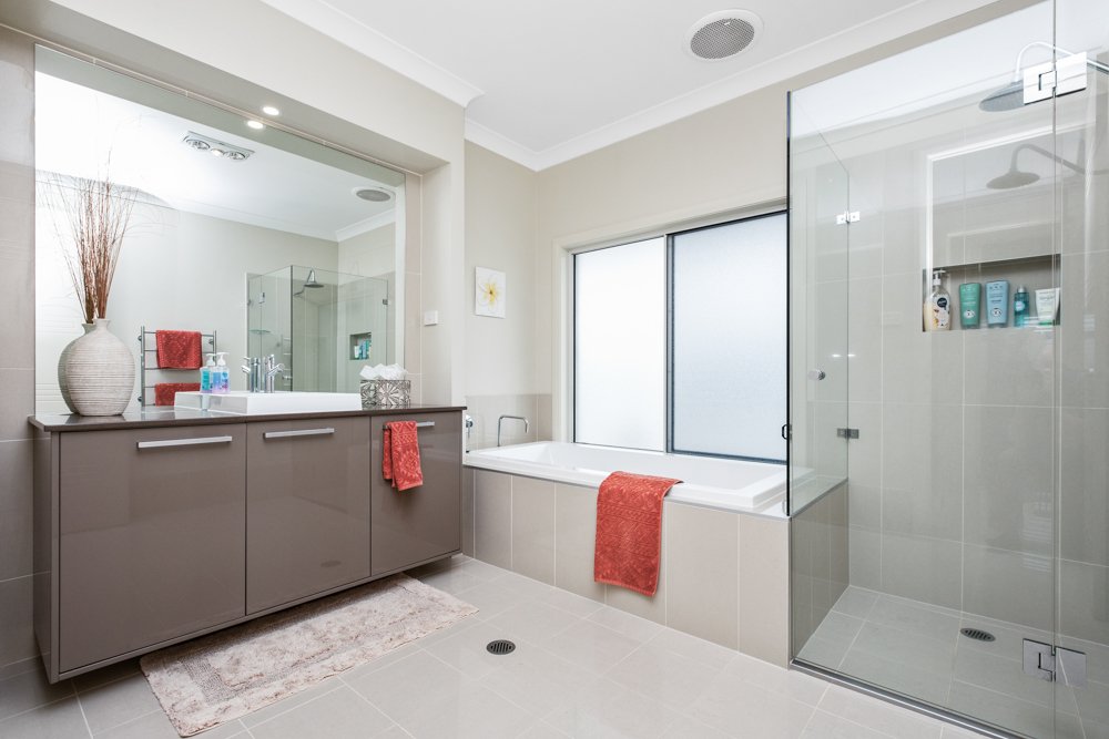 8 Lomandra Place WINDELLA 27