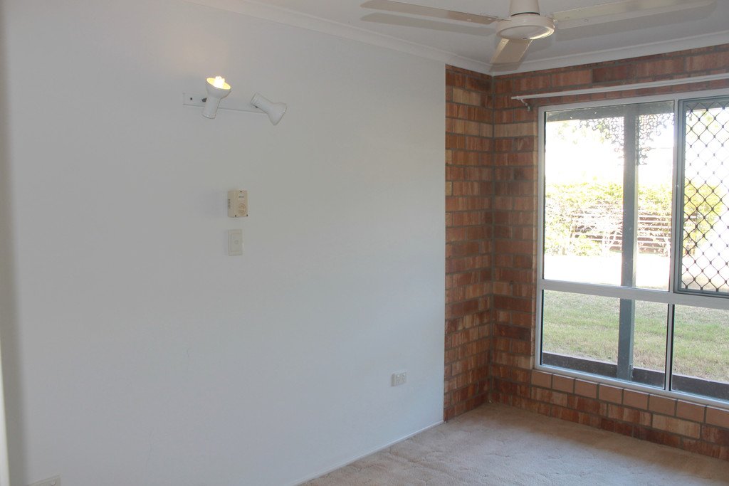 8 Lomandra Street BOYNE ISLAND 7