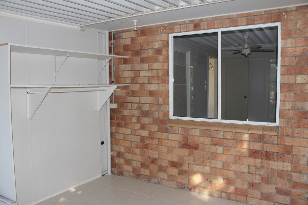 8 Lomandra Street BOYNE ISLAND 13