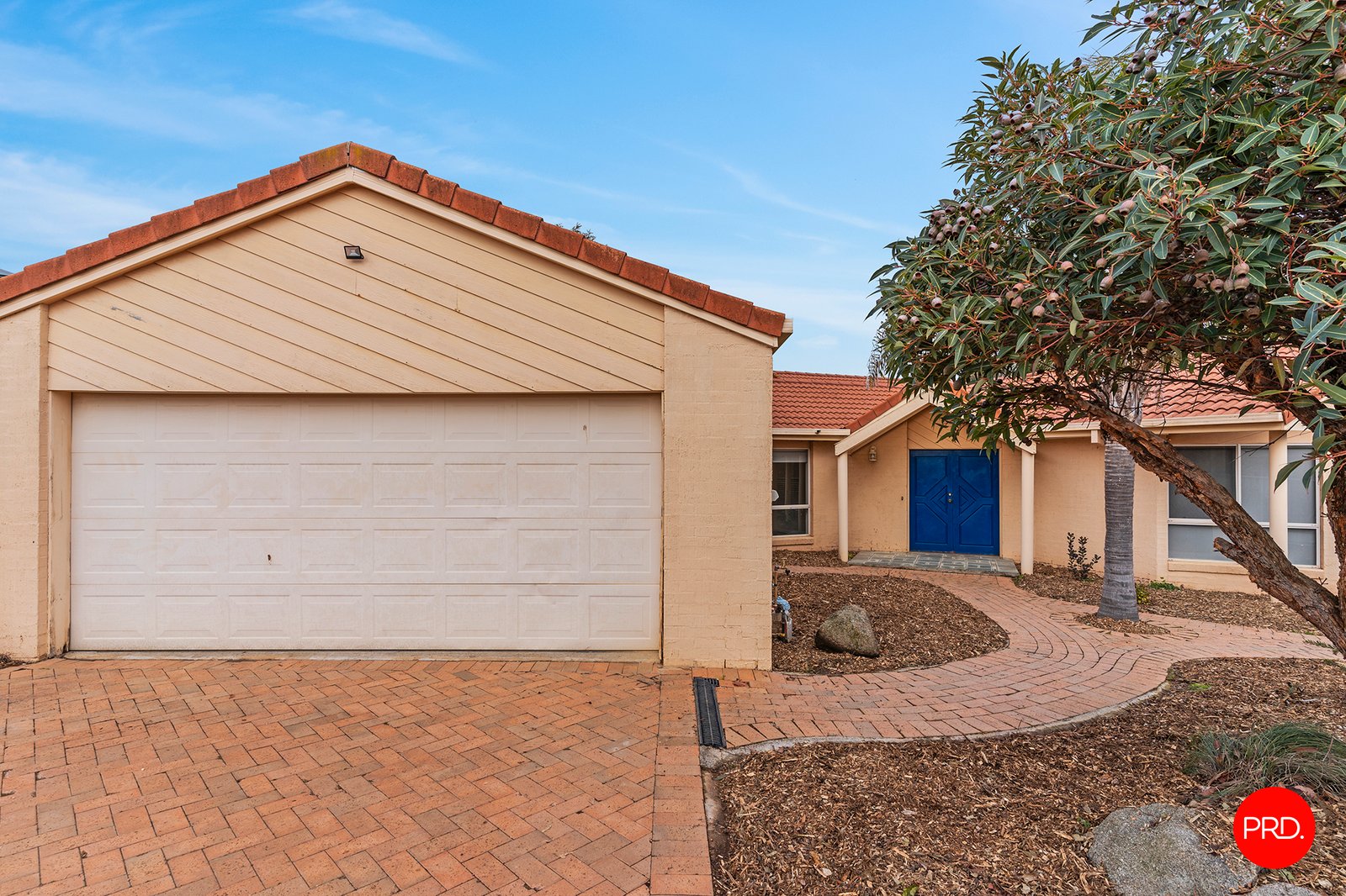 8 Lona Close SPRING GULLY 3