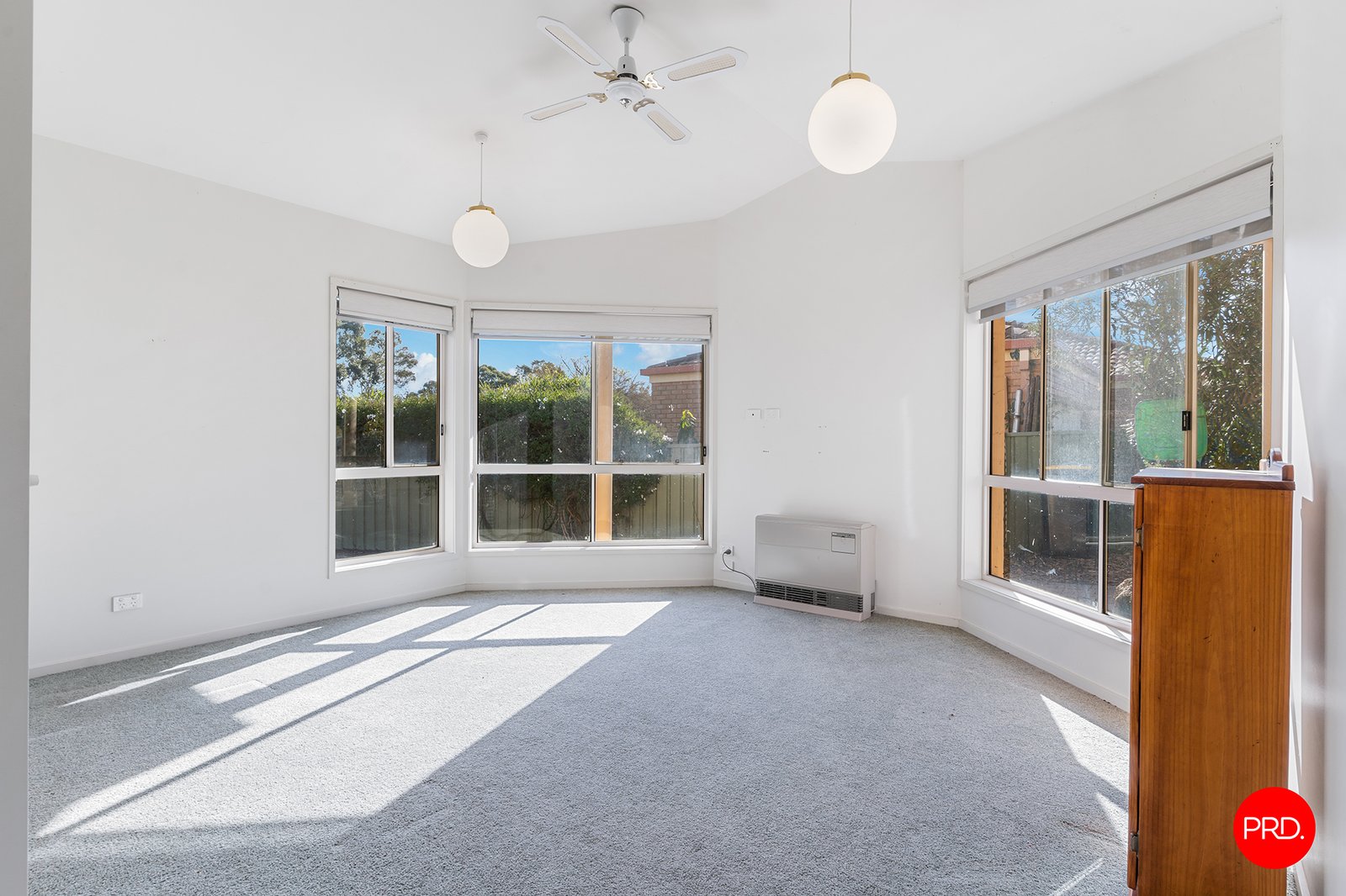 8 Lona Close SPRING GULLY 10