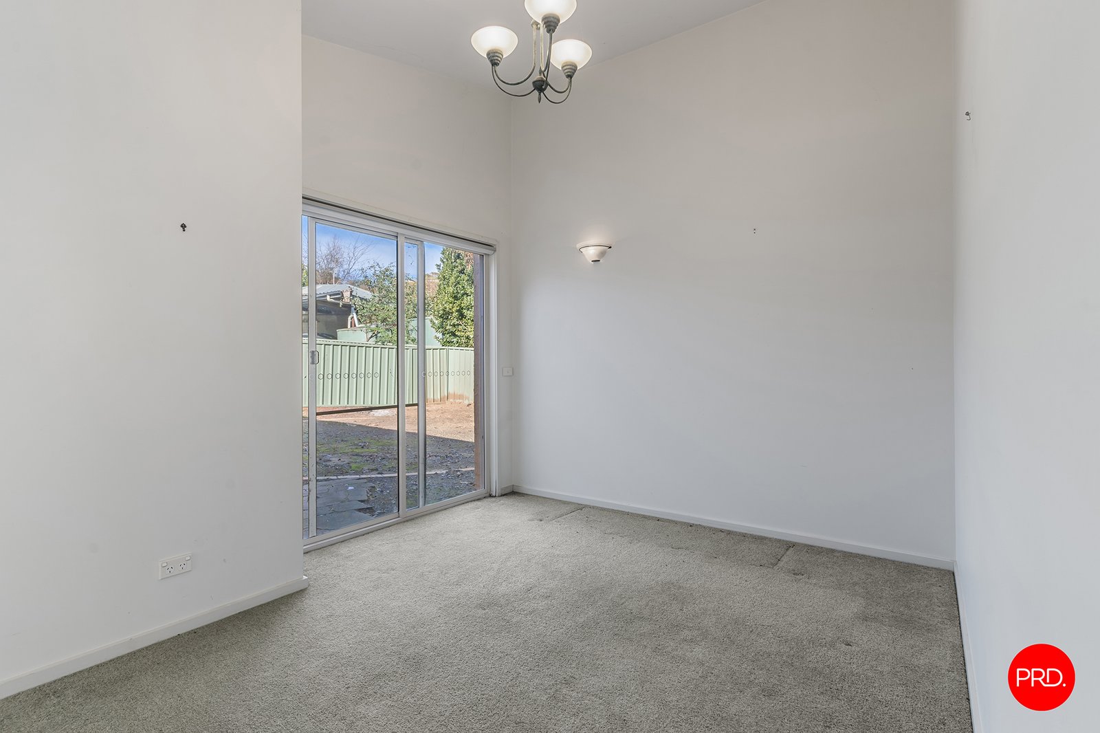 8 Lona Close SPRING GULLY 11