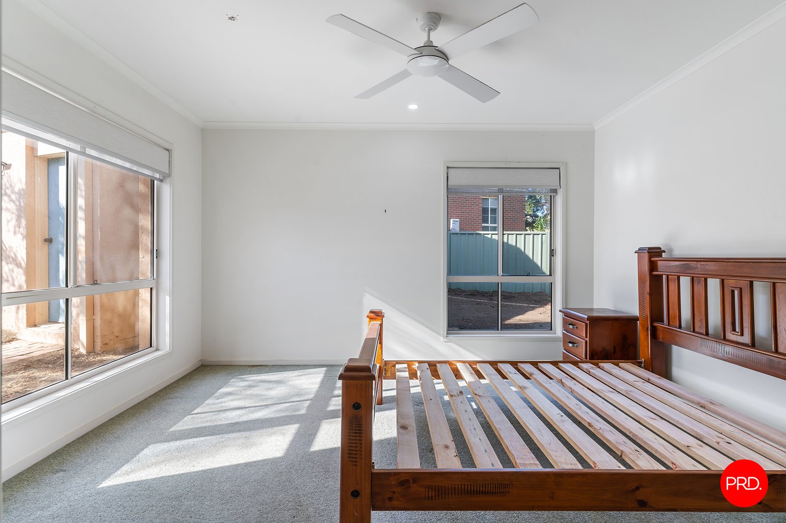 8 Lona Close SPRING GULLY 12