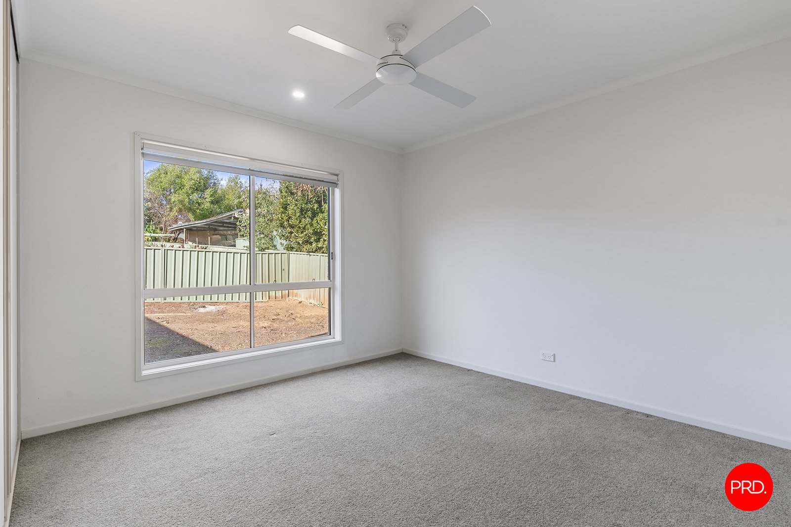 8 Lona Close SPRING GULLY 13