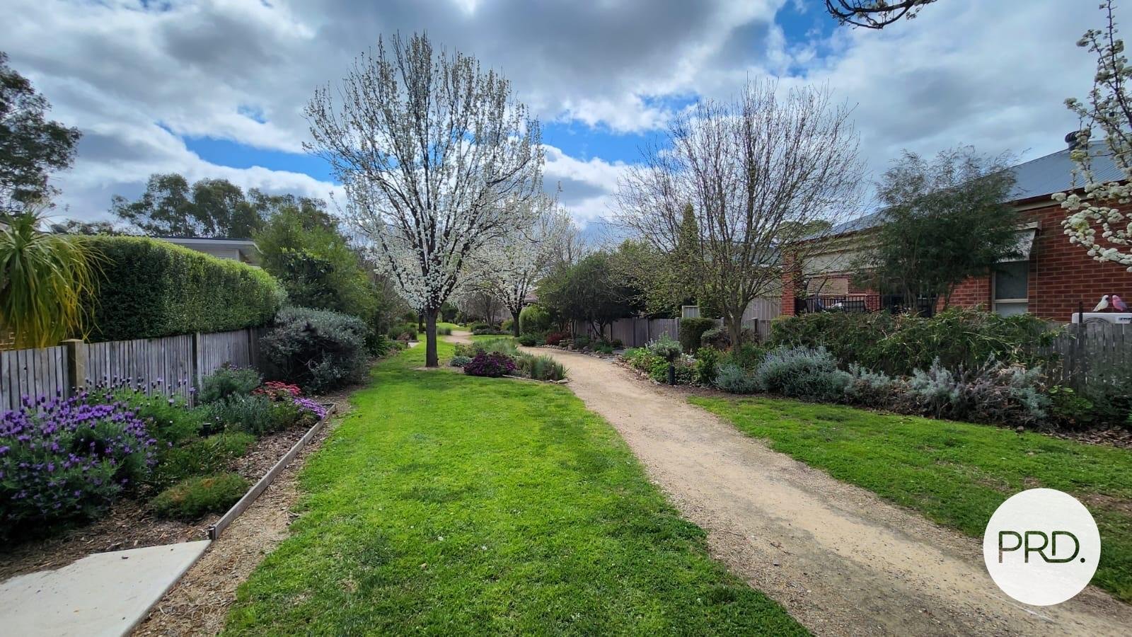 8 Ludovic Marie Court NAGAMBIE 17