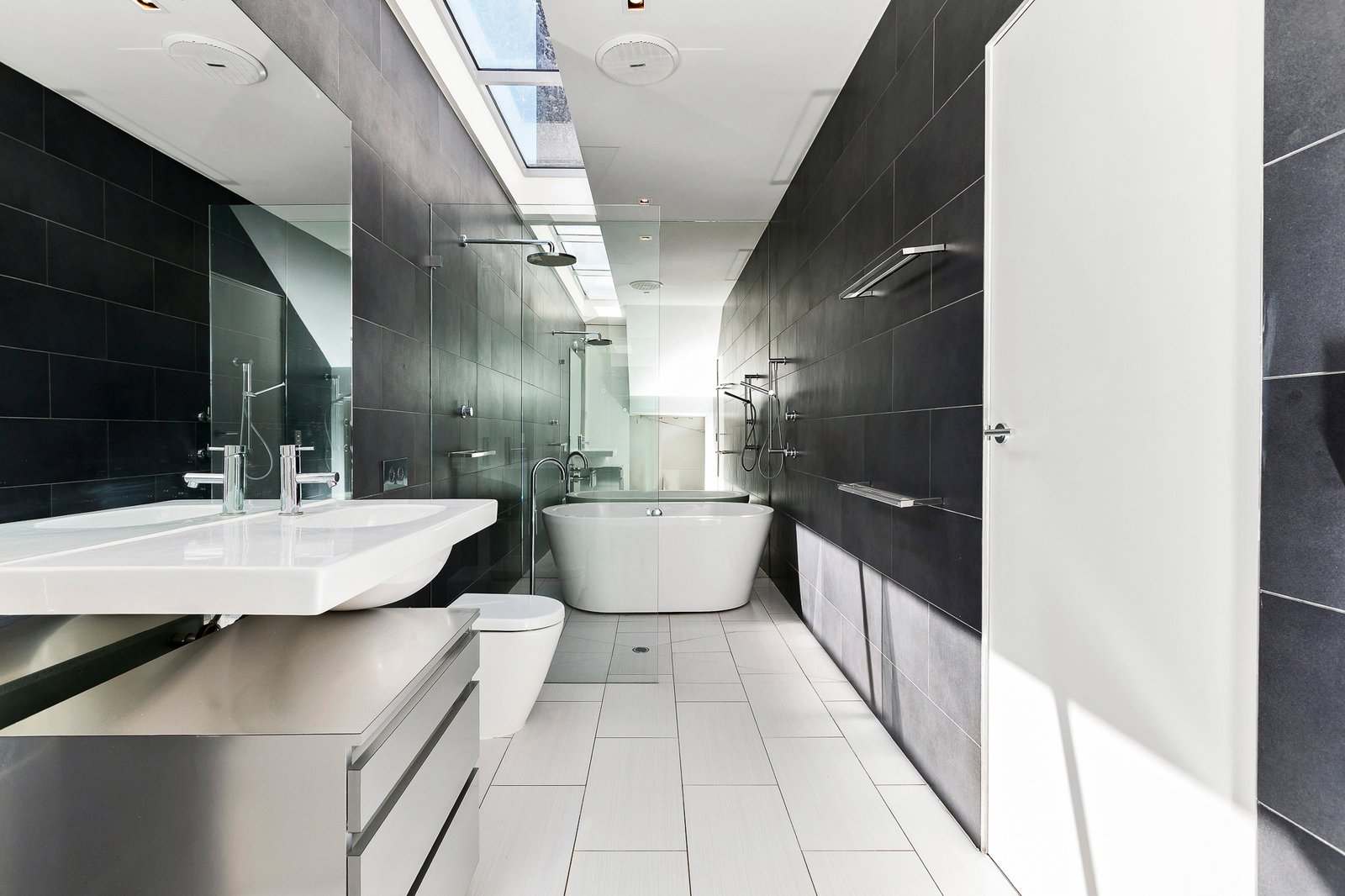 Real Estate and Property in 8 Macfarlan Street, South Yarra, VIC