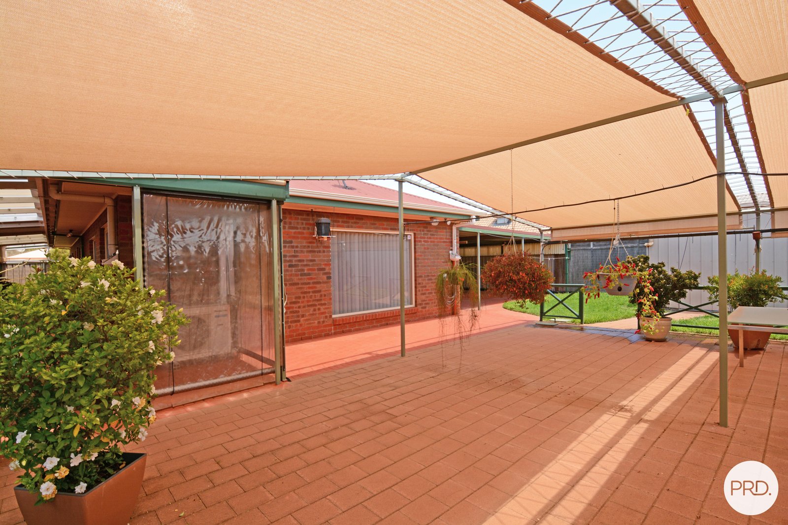 8 Macquarie Court MILDURA 13