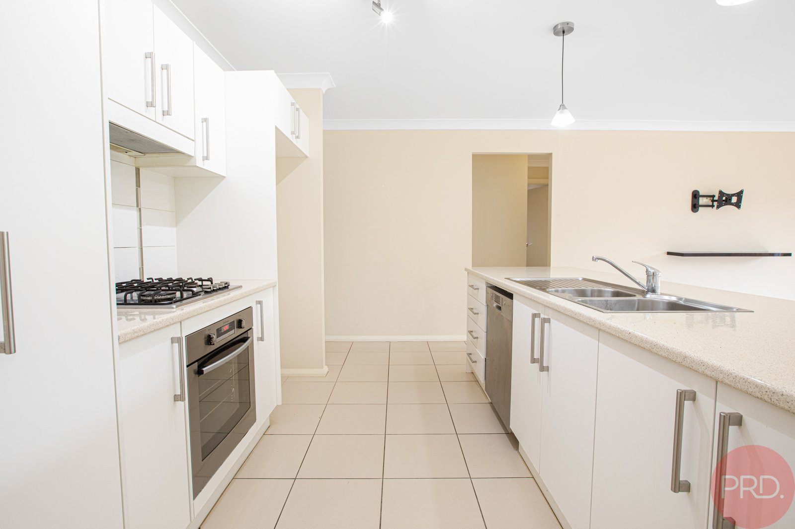8 Macrae Street EAST MAITLAND 5