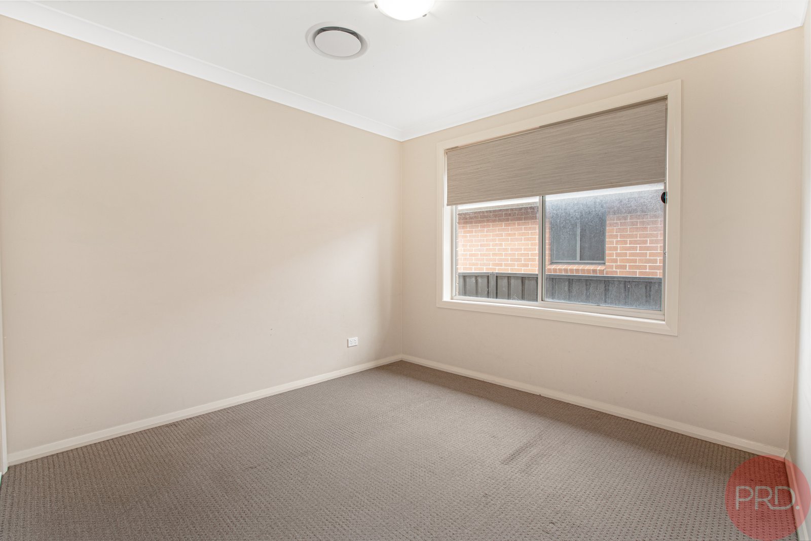 8 Macrae Street EAST MAITLAND 11