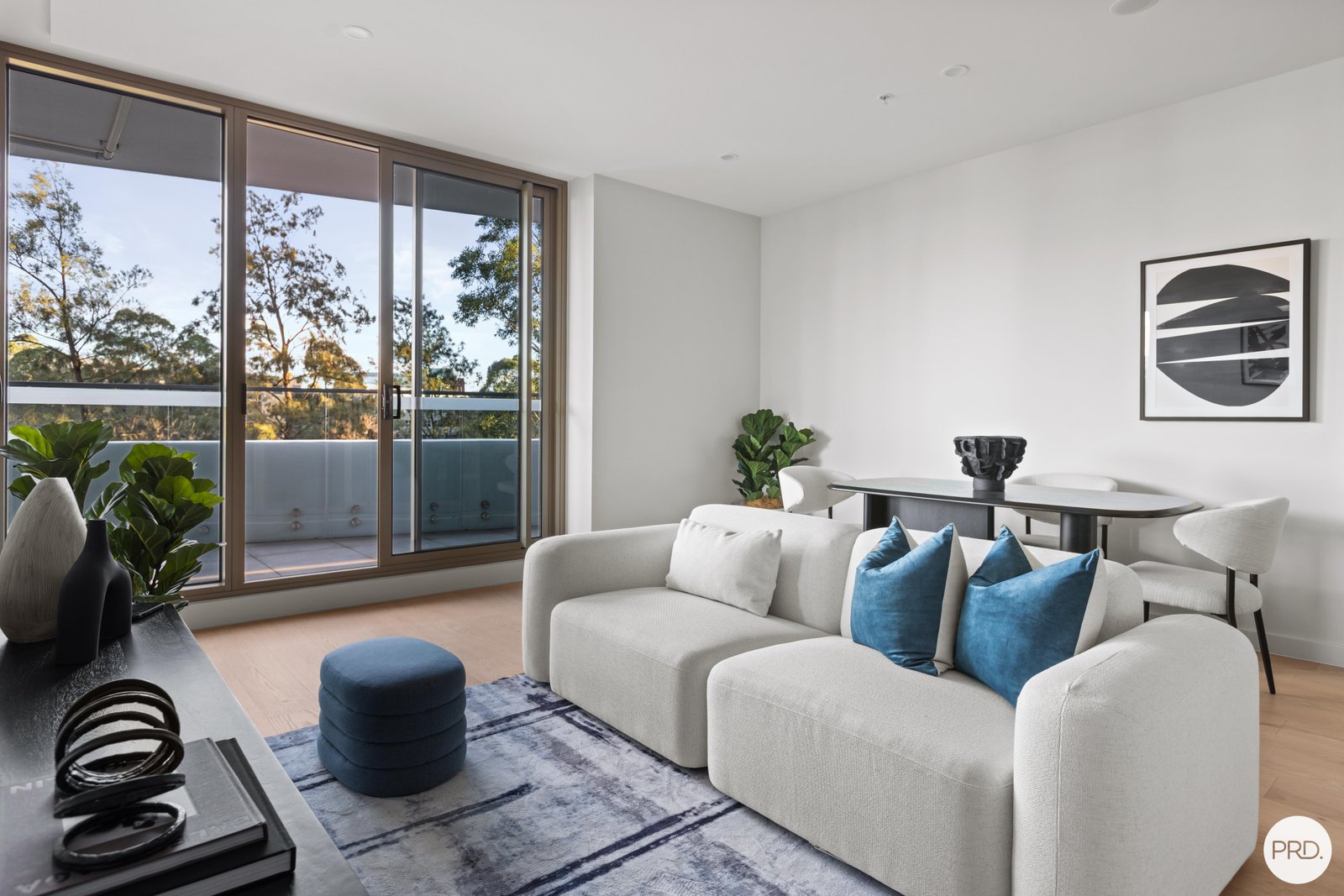 8 Maitland Place NORWEST 12