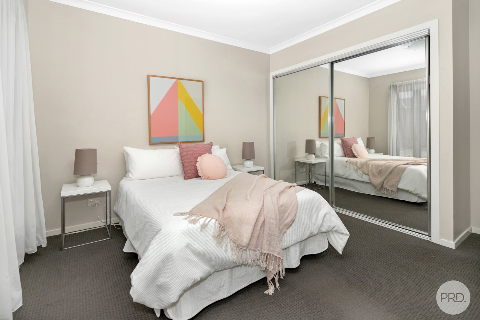 8 Malcolm Court BROWN HILL 7