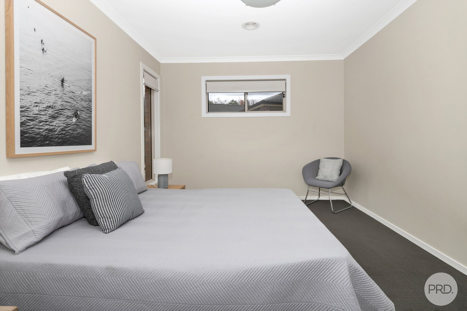 8 Malcolm Court BROWN HILL 11