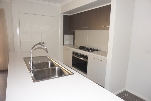 Gallery: 8 Mallacoota Crescent