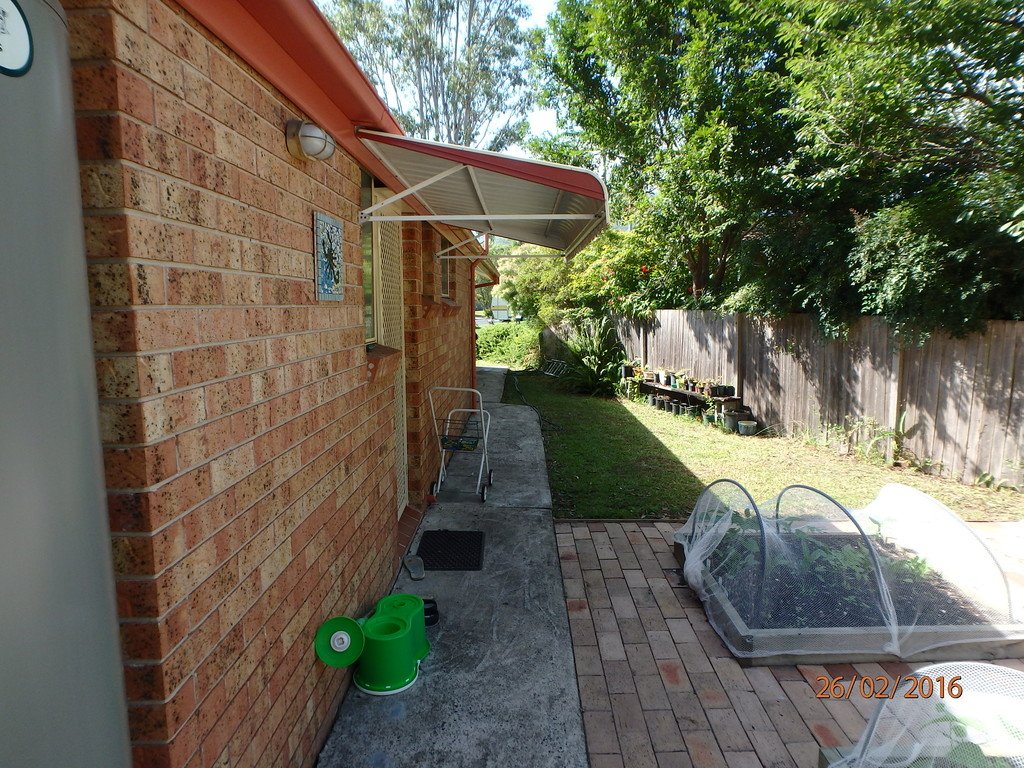 8 Mangrove Close LAKEWOOD 9