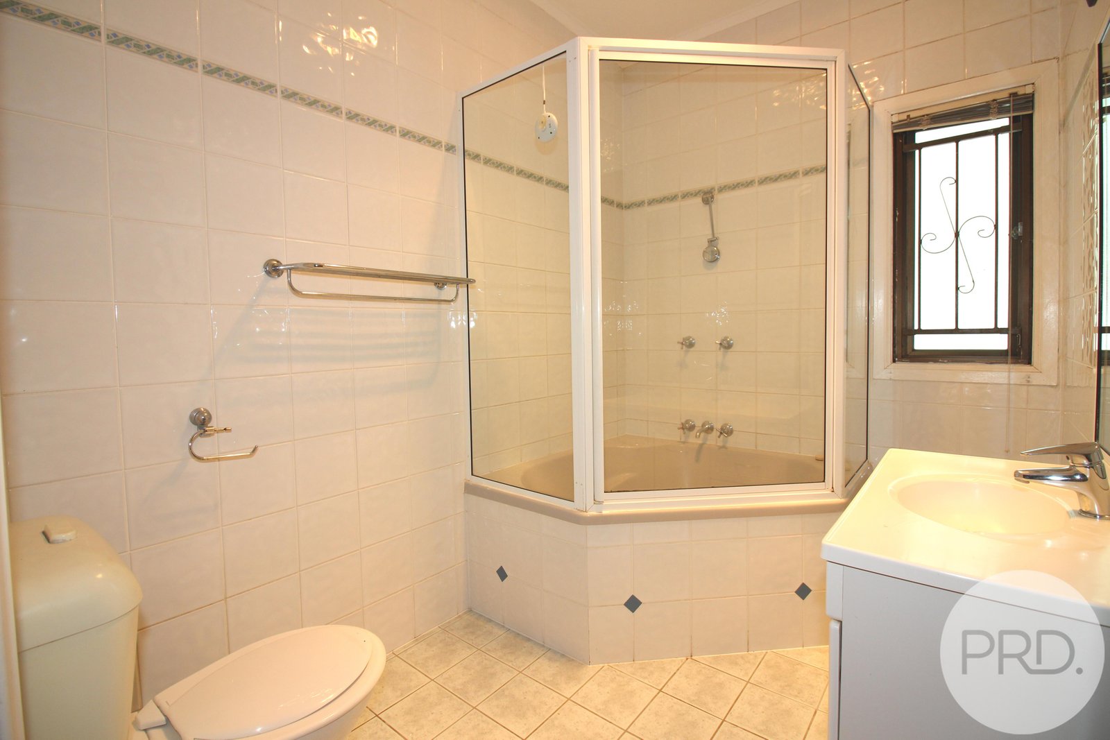 8 Mann Avenue NORTHGATE 5