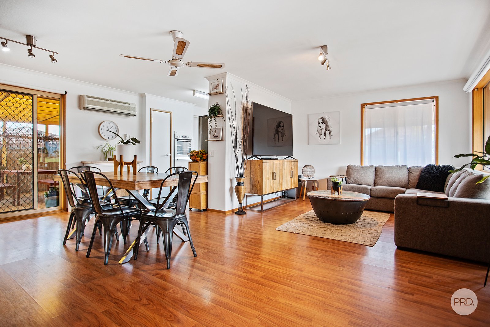 8 Manooka Court CALIFORNIA GULLY 2