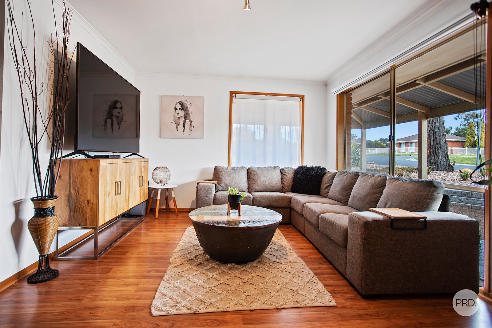 8 Manooka Court CALIFORNIA GULLY 3