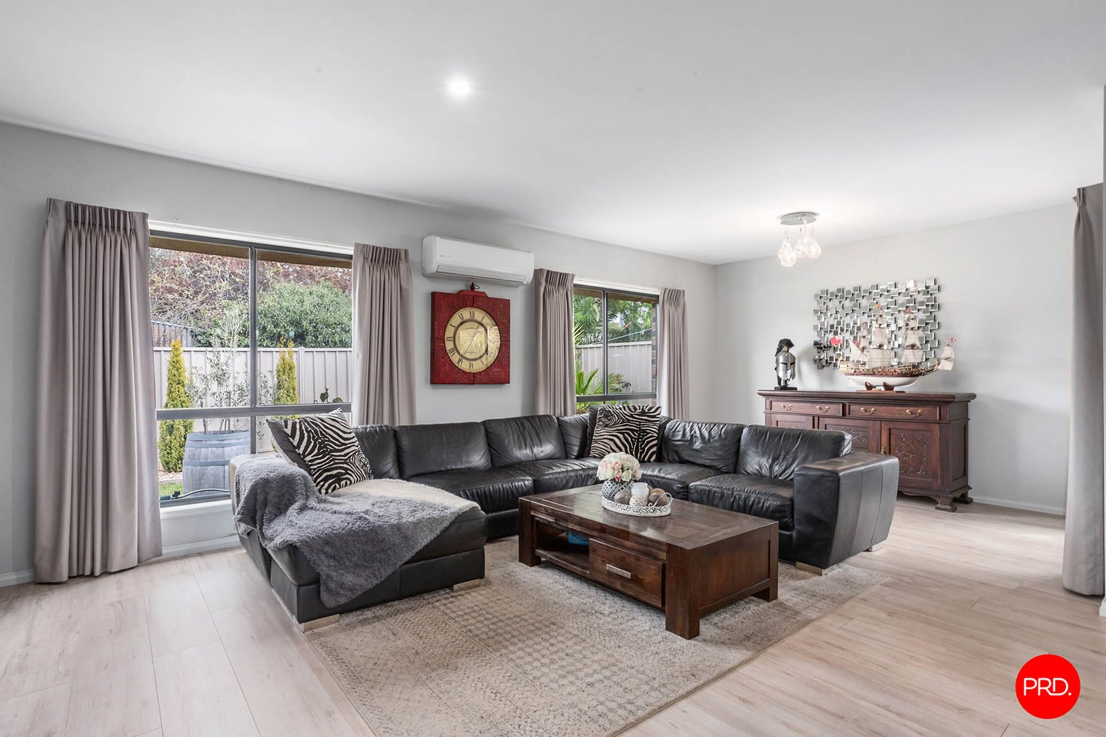 8 Maplewood Court WHITE HILLS 5