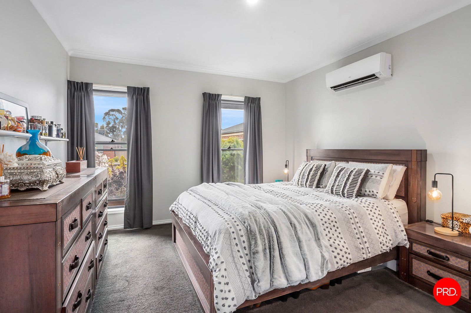 8 Maplewood Court WHITE HILLS 6