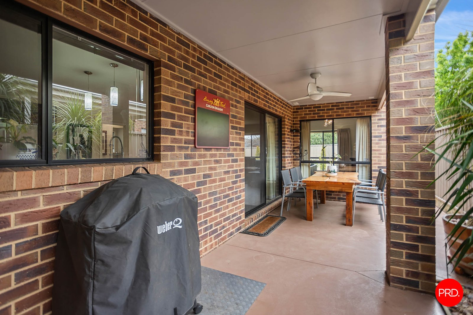 8 Maplewood Court WHITE HILLS 12