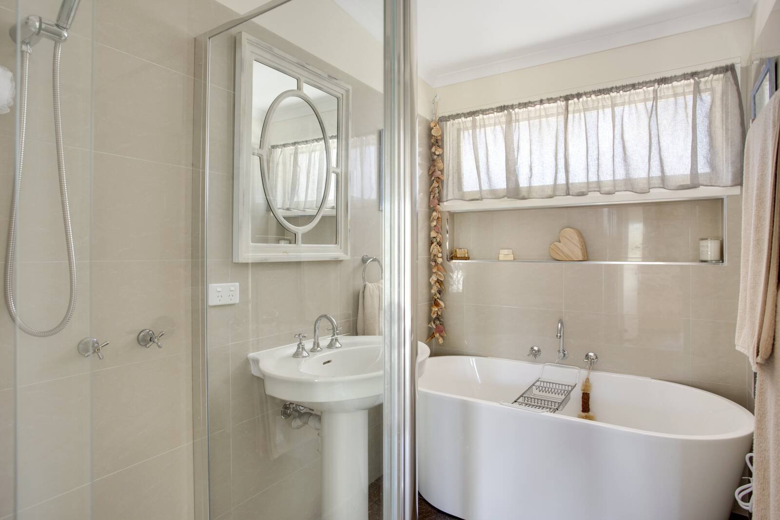 Real Estate and Property in 8 Marianne Avenue, Rye, VIC