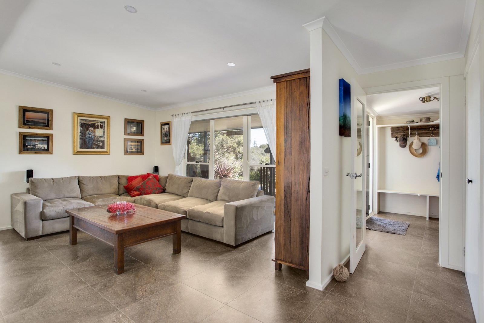 Real Estate and Property in 8 Marianne Avenue, Rye, VIC