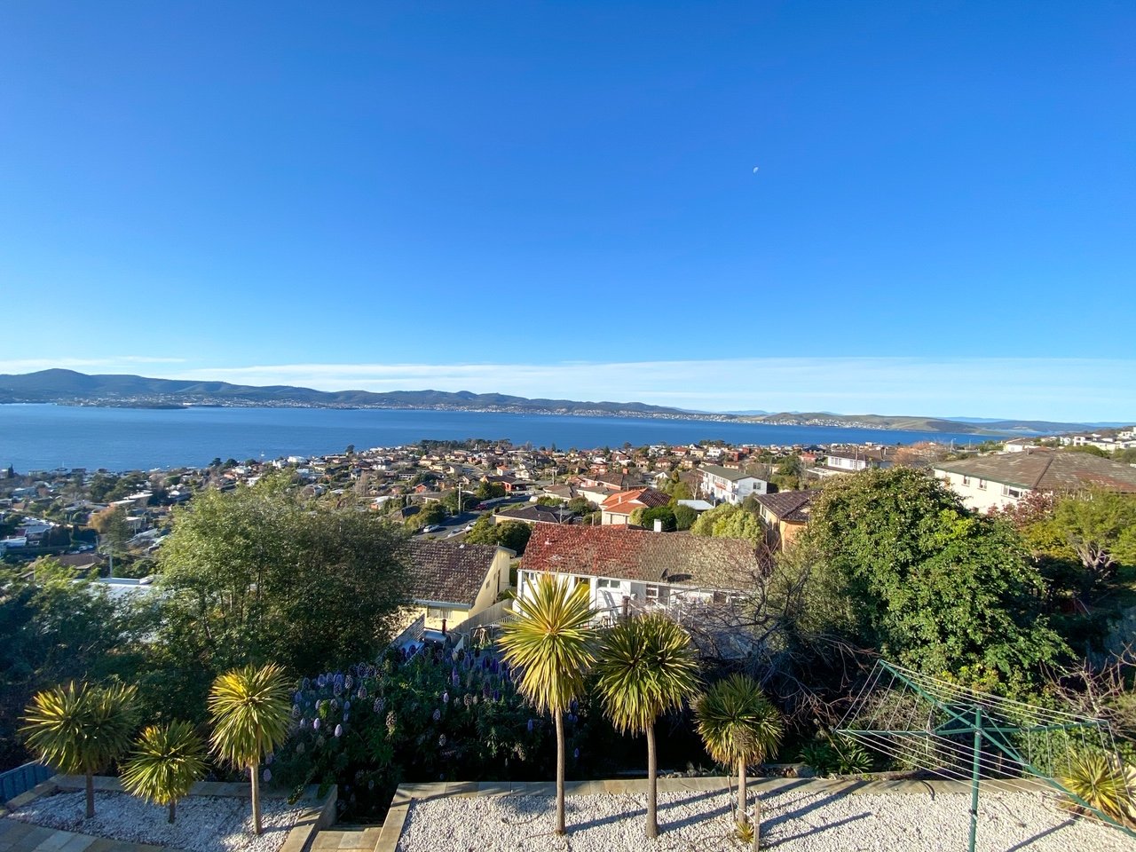 8 Marlborough Street SANDY BAY 23