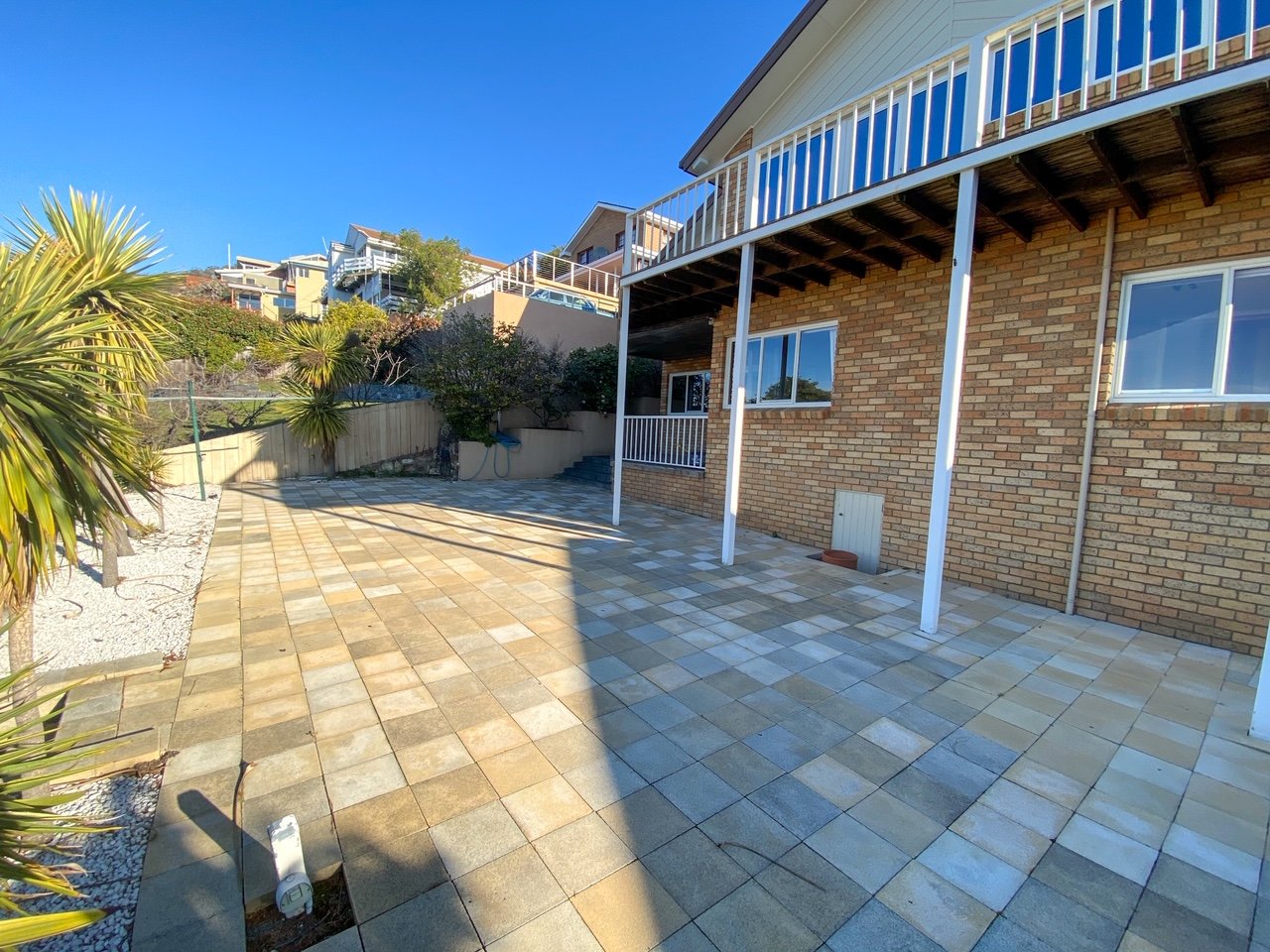 8 Marlborough Street SANDY BAY 24