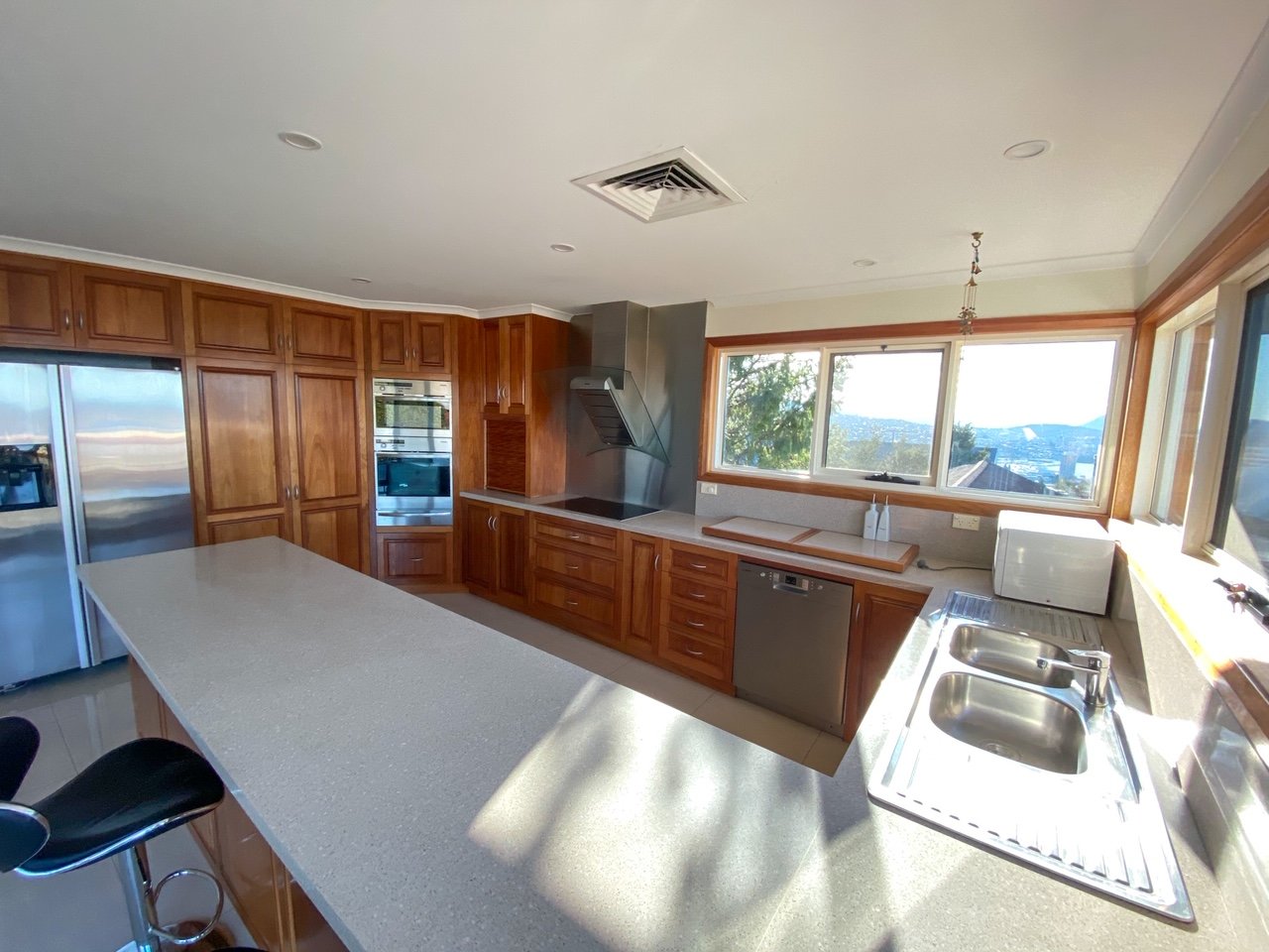 8 Marlborough Street SANDY BAY 7