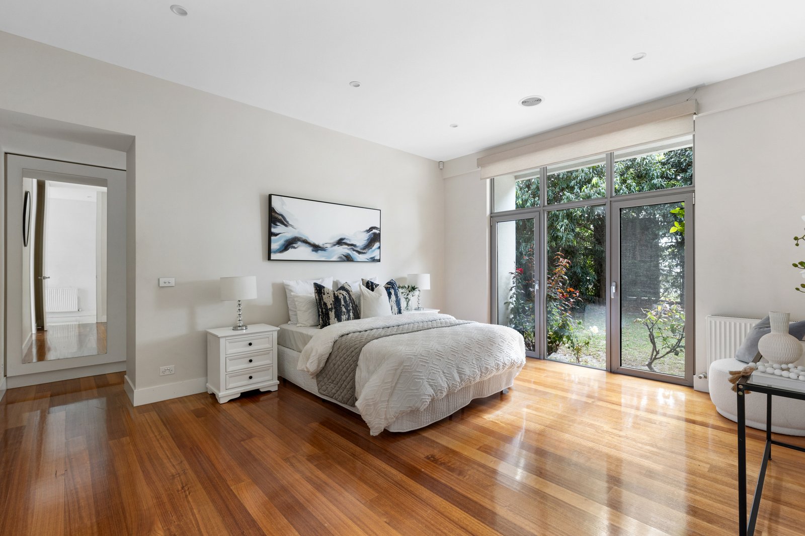 Real Estate and Property in 8 Martin Street, Beaumaris, VIC