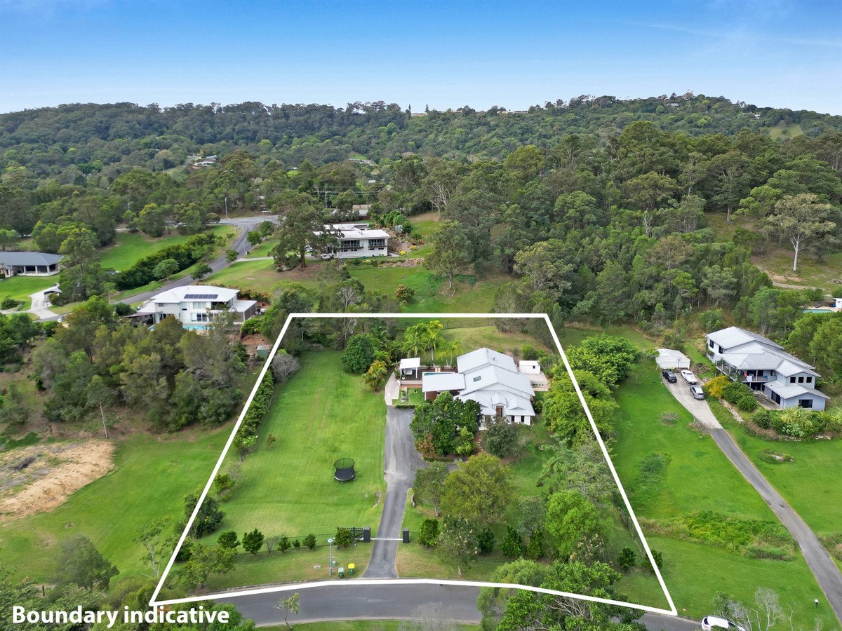 8 Mary Bale Drive Tallebudgera 6