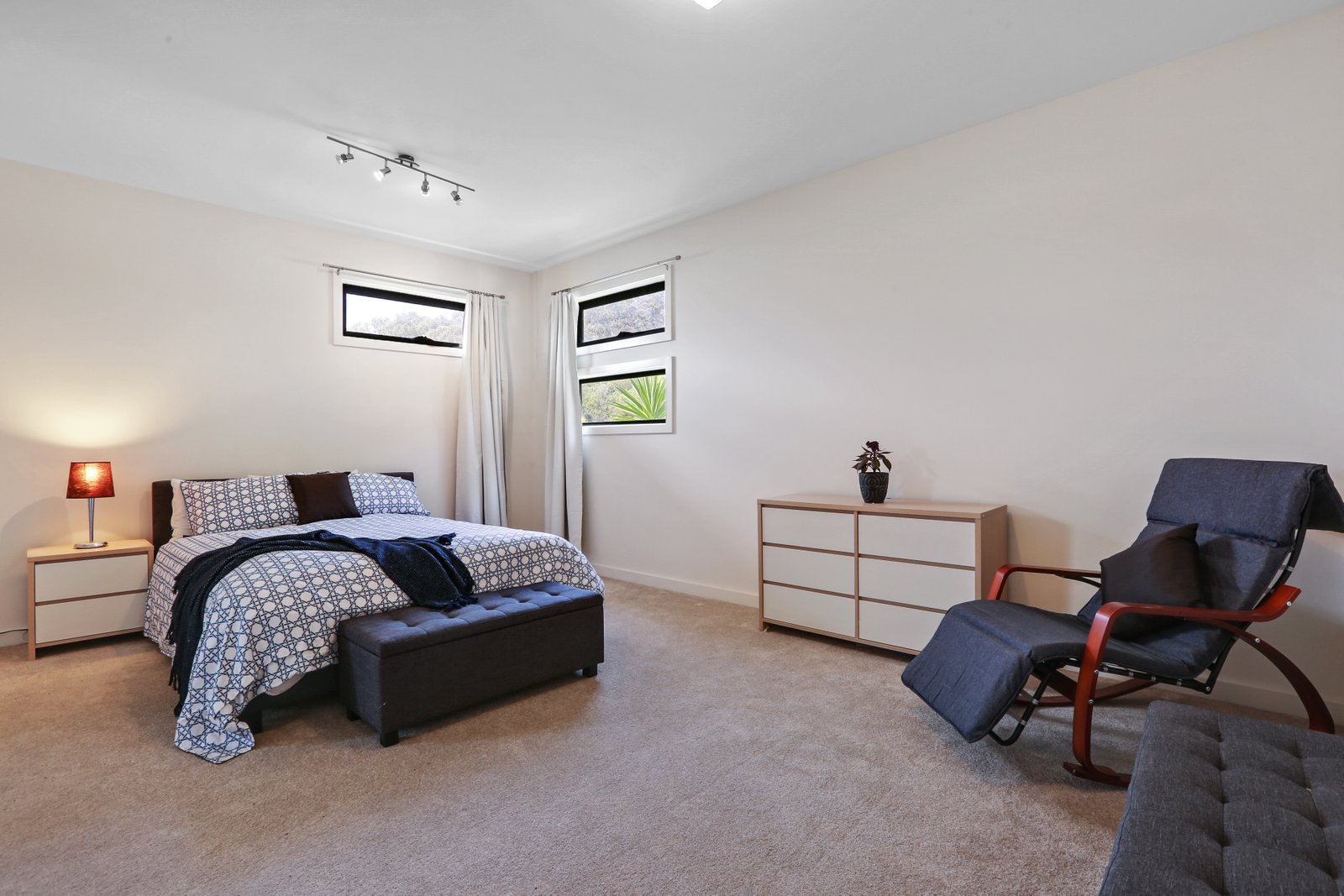 8 Mary Davis Ave  KOONAWARRA 4