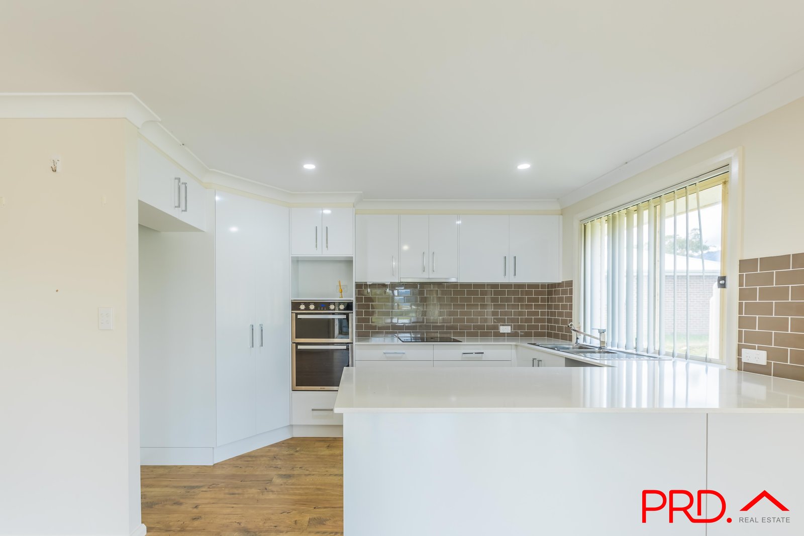 8 Maunder Street MOONBI 5