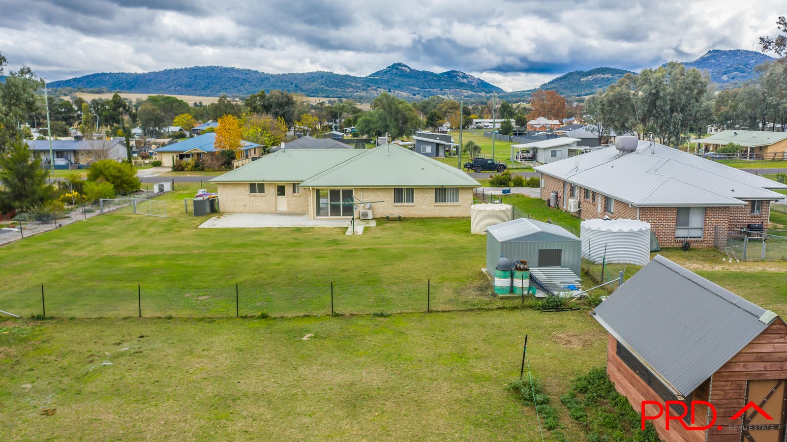 8 Maunder Street MOONBI 19