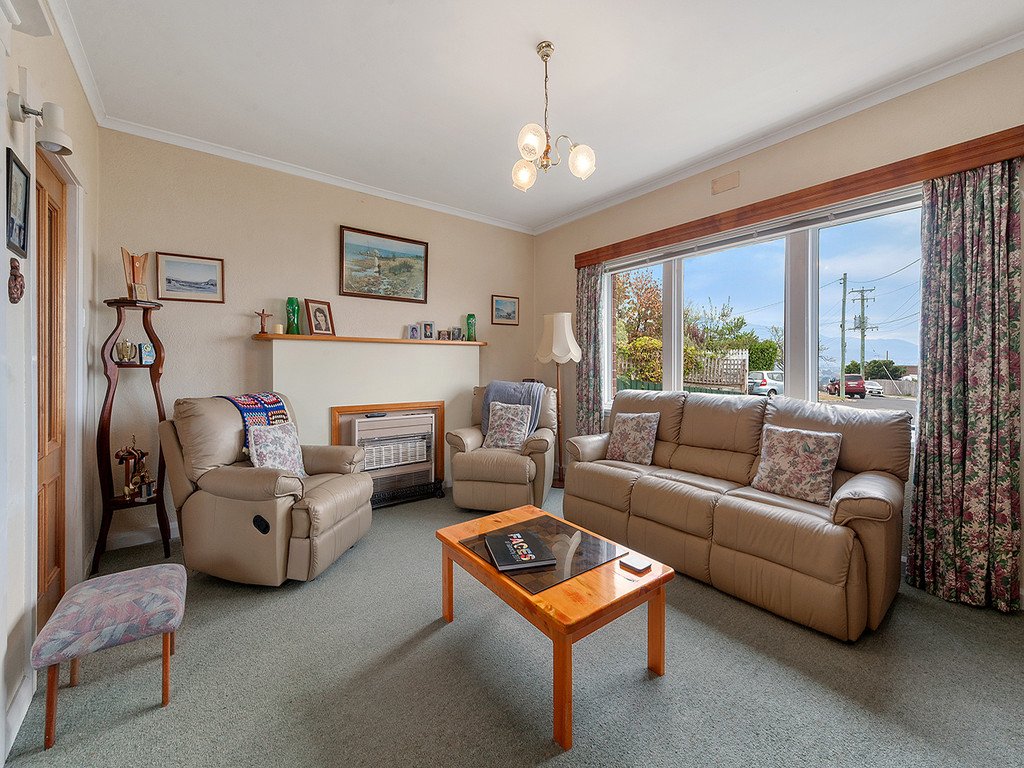 8 Mavis Court GLENORCHY 7